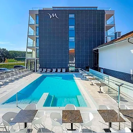 Mercure Center