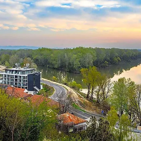 Mercure Center 4* Tokaj